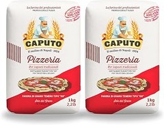 Sustitutos de la harina de fuerza para hacer pizza en casa