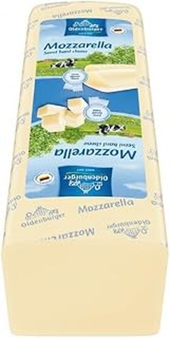 Comparativa entre queso rallado y queso en bloque para pizza